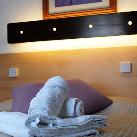 Hotel Ashley 3*