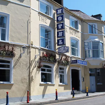 Ashley Otel Cork