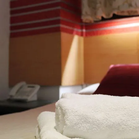 Ashley Hotel