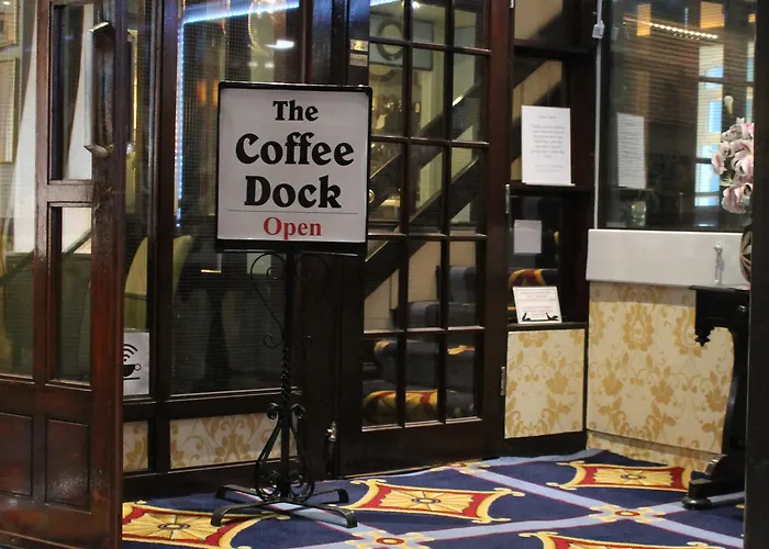 Отель Ashley Корк